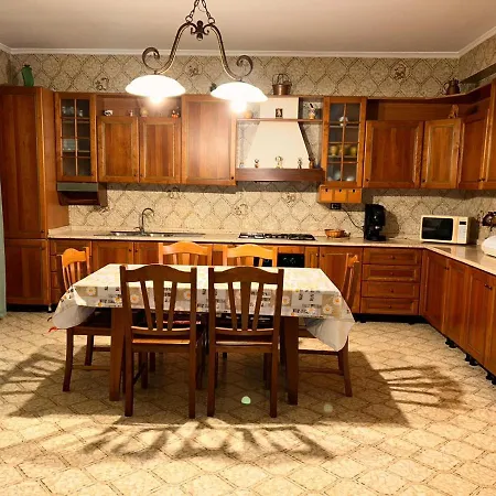 La Casa Di Mary Apartment *