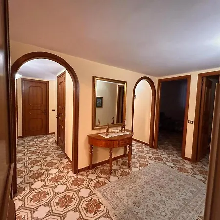La Casa Di Mary Carini